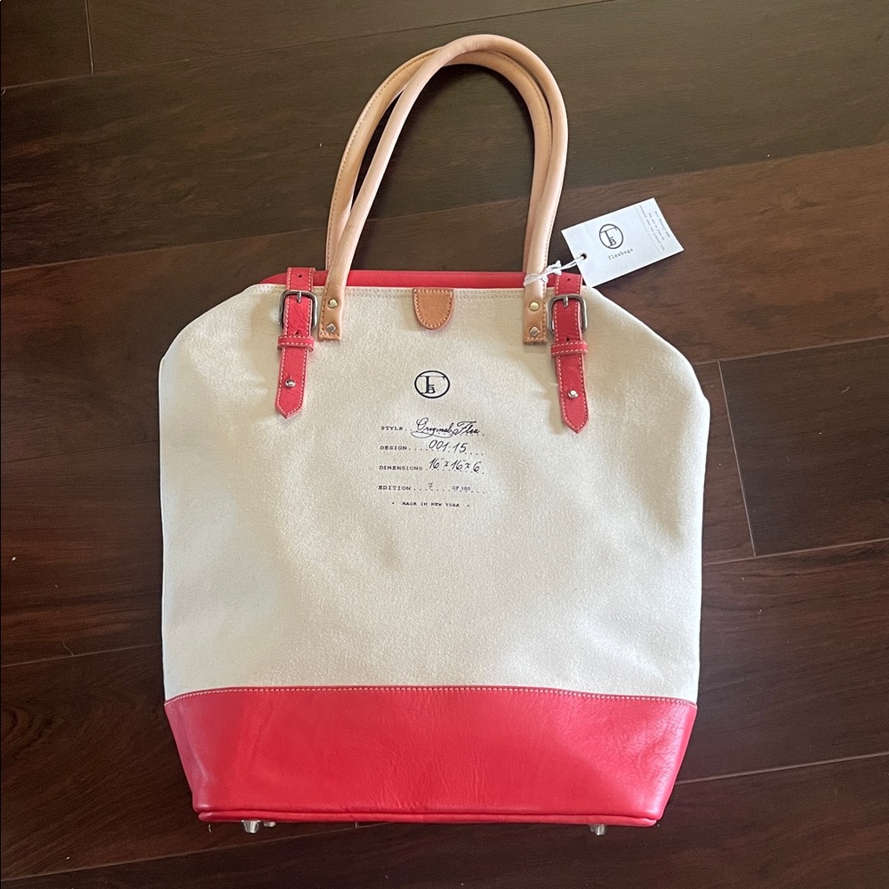 Fleabags Limited Edition NWT Handbag Tote